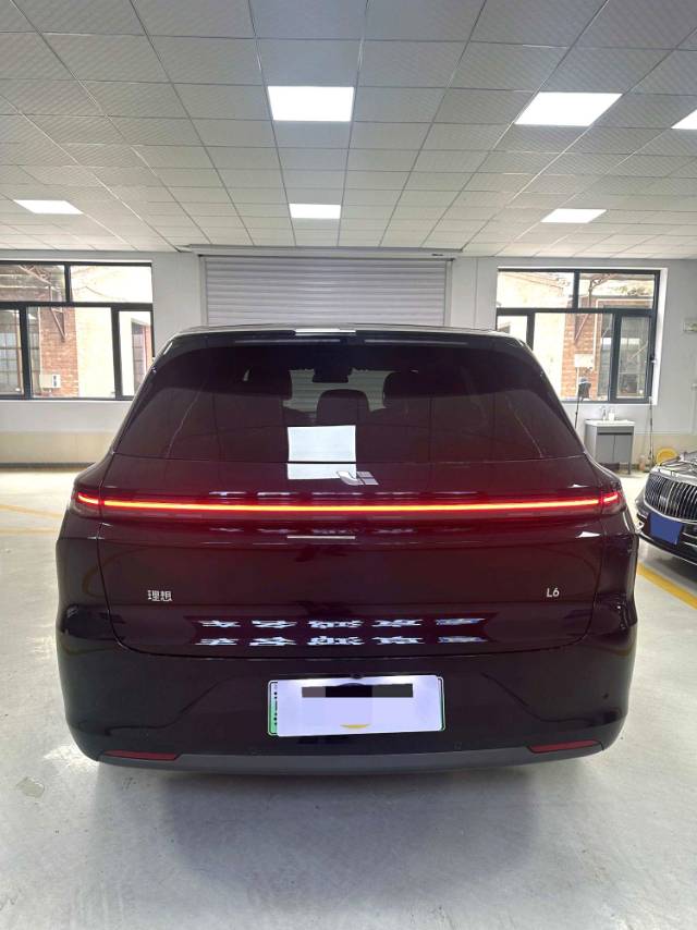 Li Auto L (Liter) 6 Max