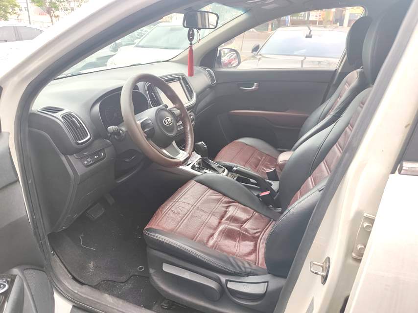 Kia KX 3 1,6 л, автомат, 2WD, DLX