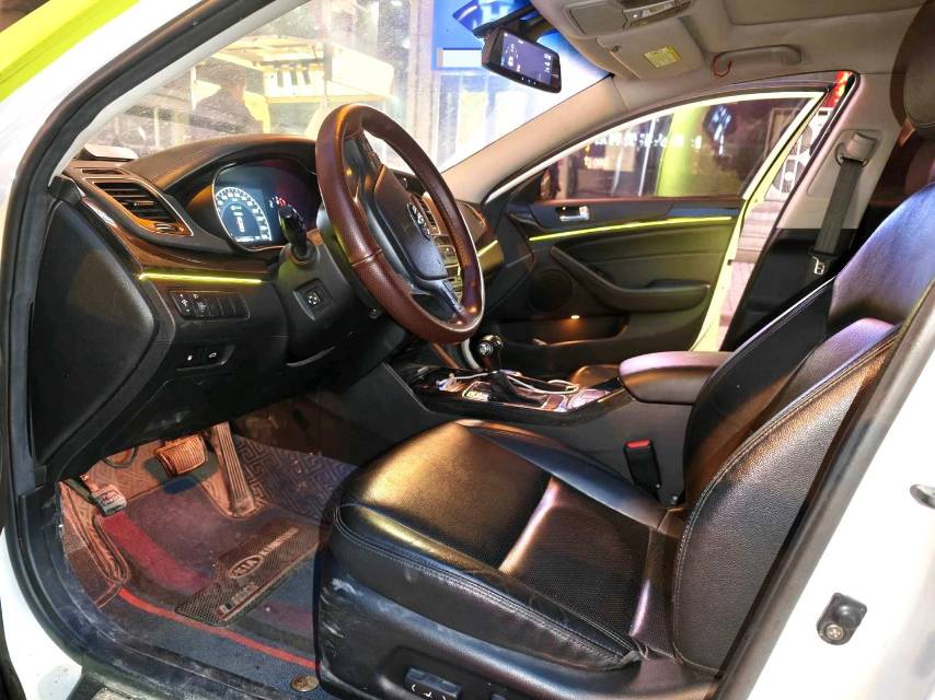 Kia 2,4 л IV