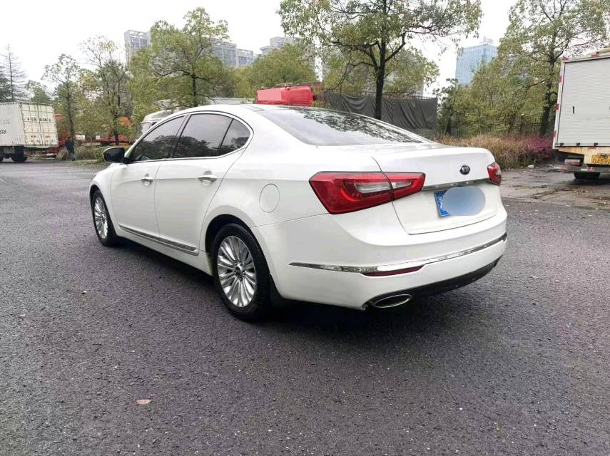 Kia 2,4 л V