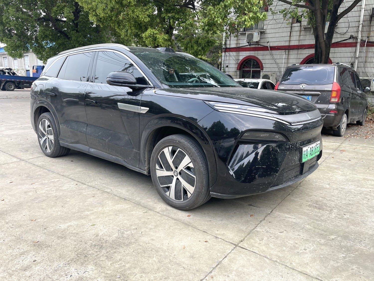 BYD L (Liter) Electric Vehicle 670KM