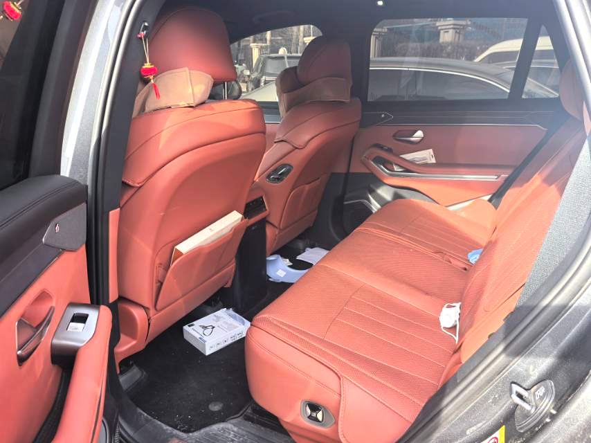 唐 L (Liter) Model Year Electric Vehicle 670KM 激光雷达旗舰型