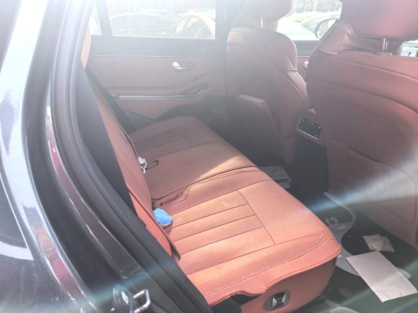 唐 L (Liter) Model Year Electric Vehicle 670KM 激光雷达旗舰型