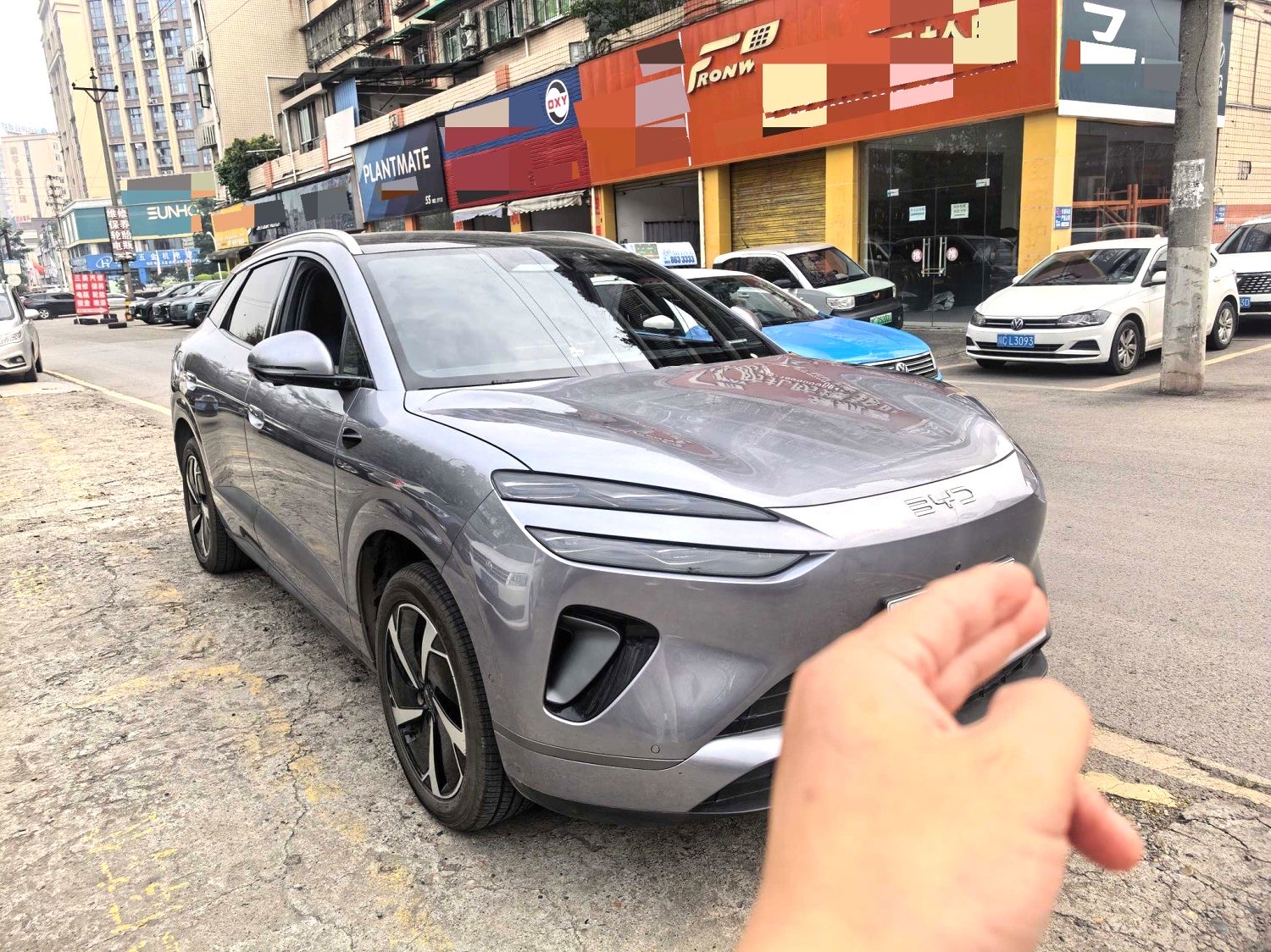 BYD 06 — электромобиль на альтернативном топливе, версия 605 Pro