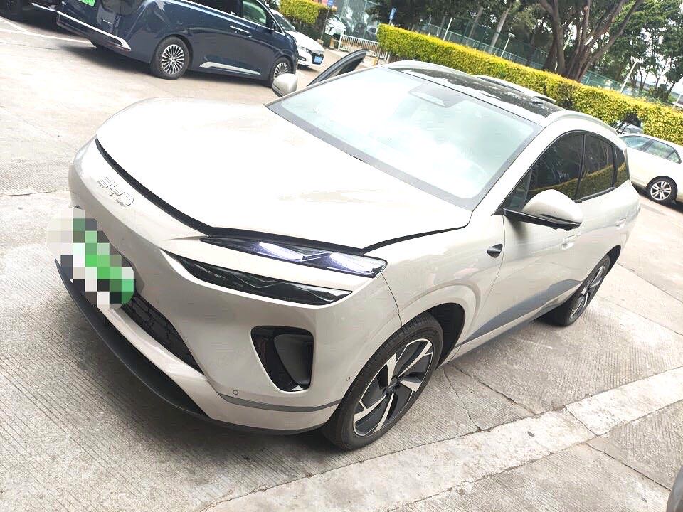 BYD 06 New Energy Electric Vehicle 605 Pro Version