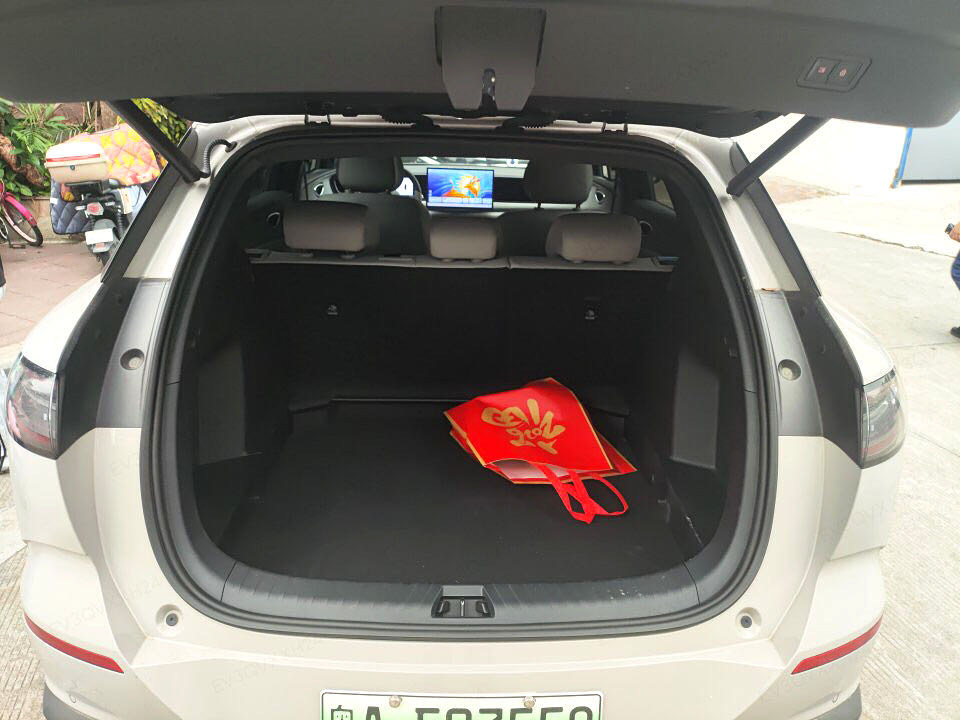BYD 06 — электромобиль на альтернативном топливе, версия 605 Pro