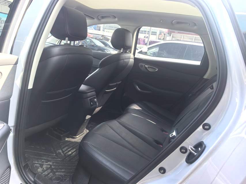 Электромобиль BYD 05 с запасом хода 520 км