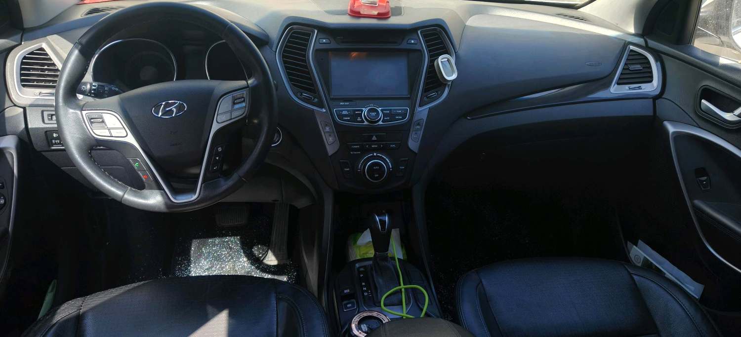 Hyundai Santa Fe 2.4L Automatic4WD