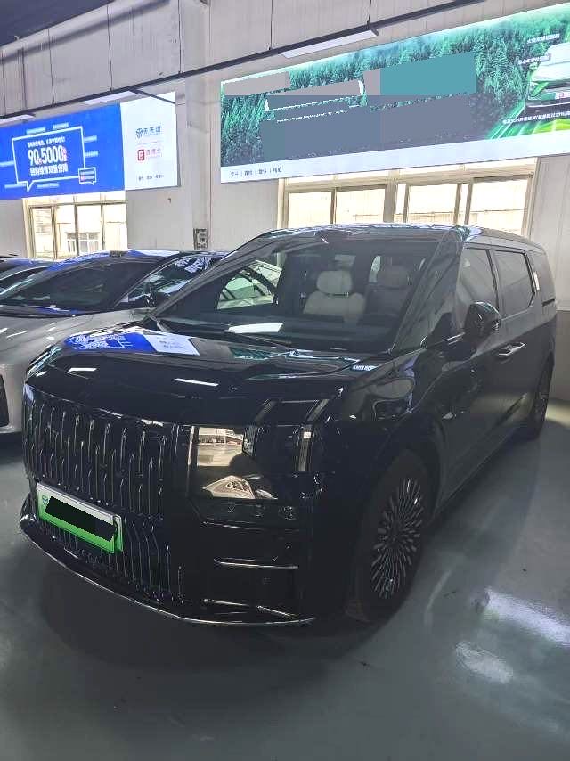 Zeekr 009 4WD 108kWh