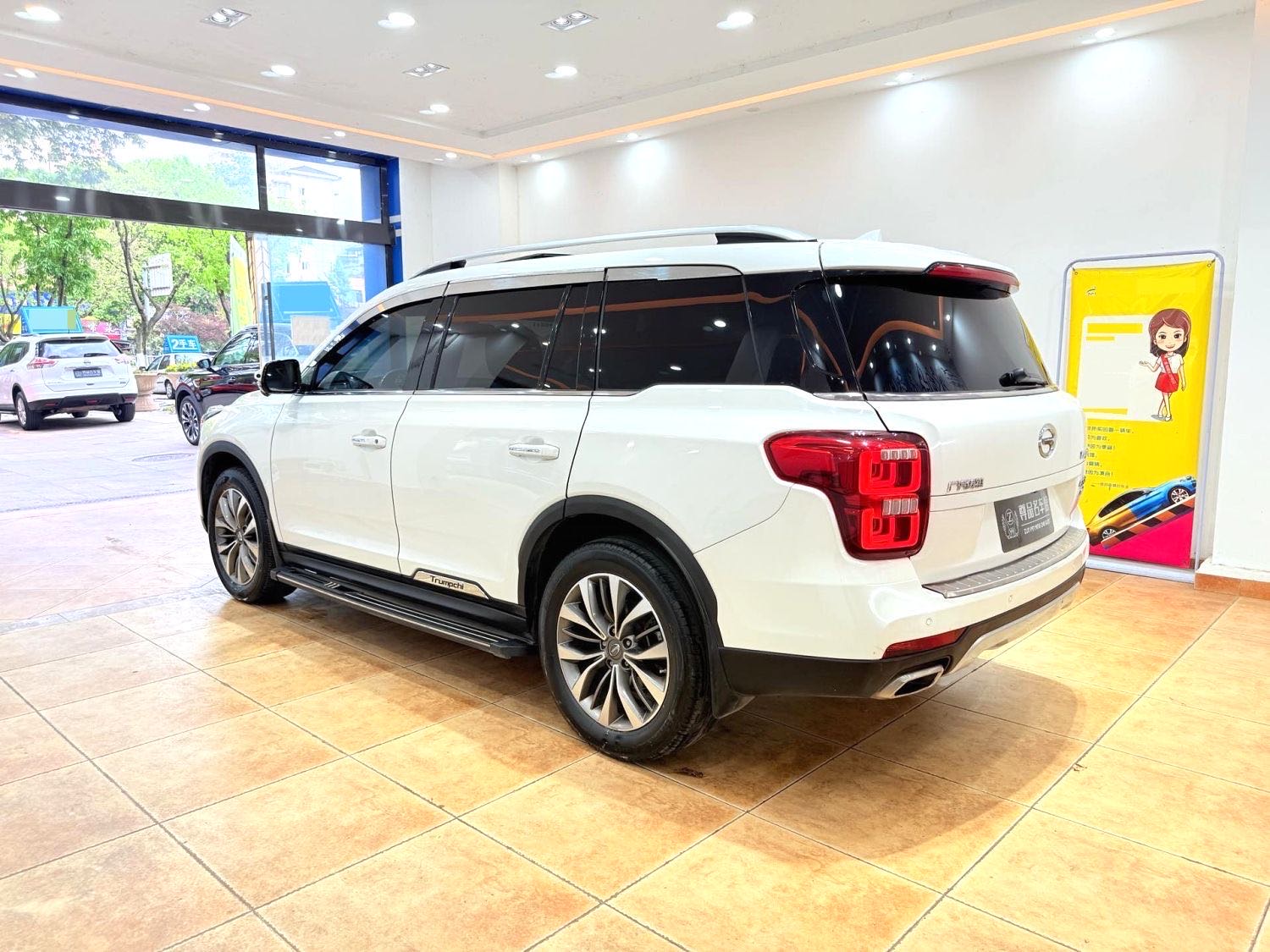 GAC Trumpchi GS 8 320T 2WD Premium