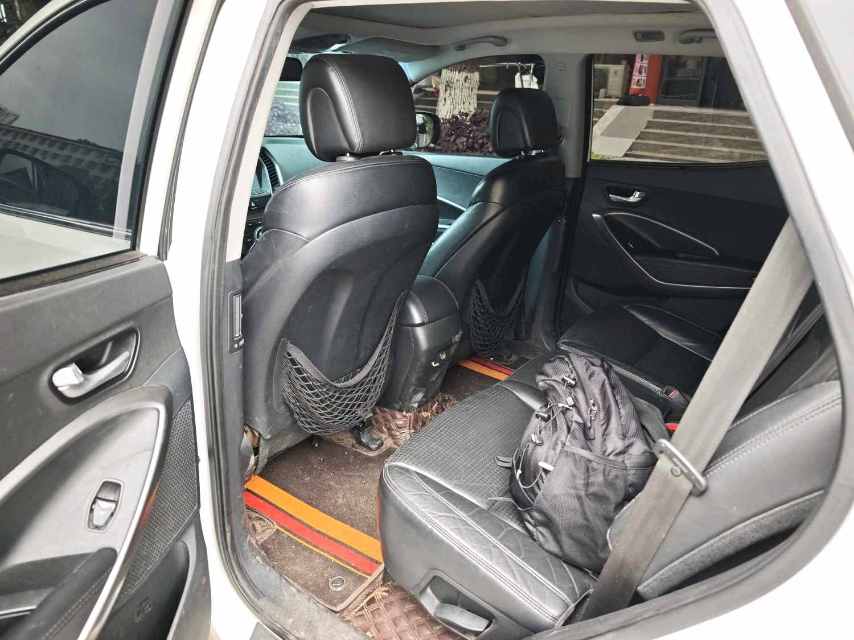 Hyundai Santa Fe 2.4L Automatic2WD