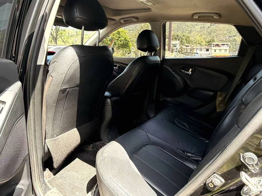 Hyundai ix 35 2,0 л, АКПП, 2WD, GLS V