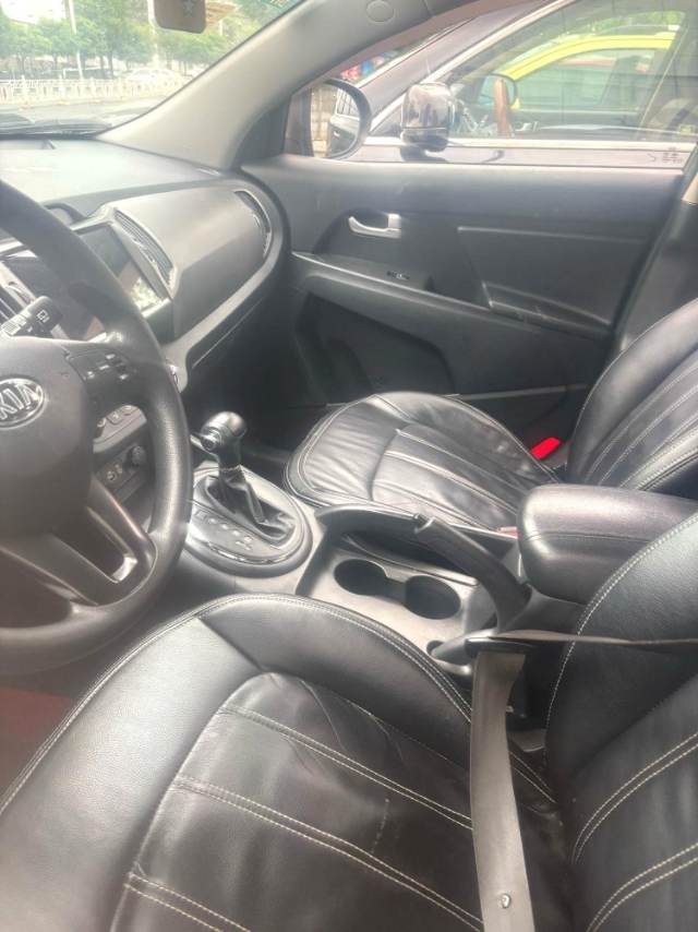 Kia Sportage 2.0L Automatic 2WD GLS