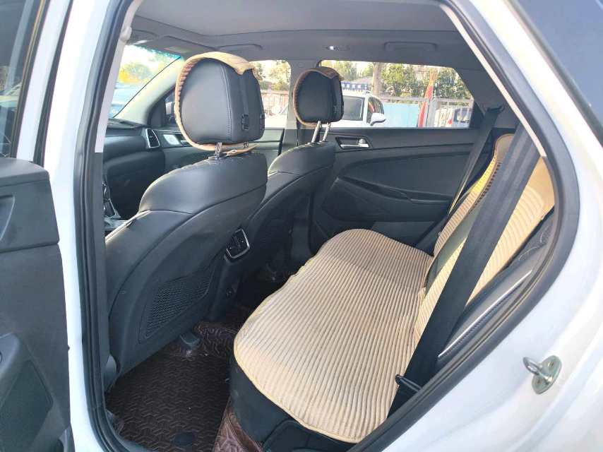 Hyundai 280TGDi 2WDFashion VI