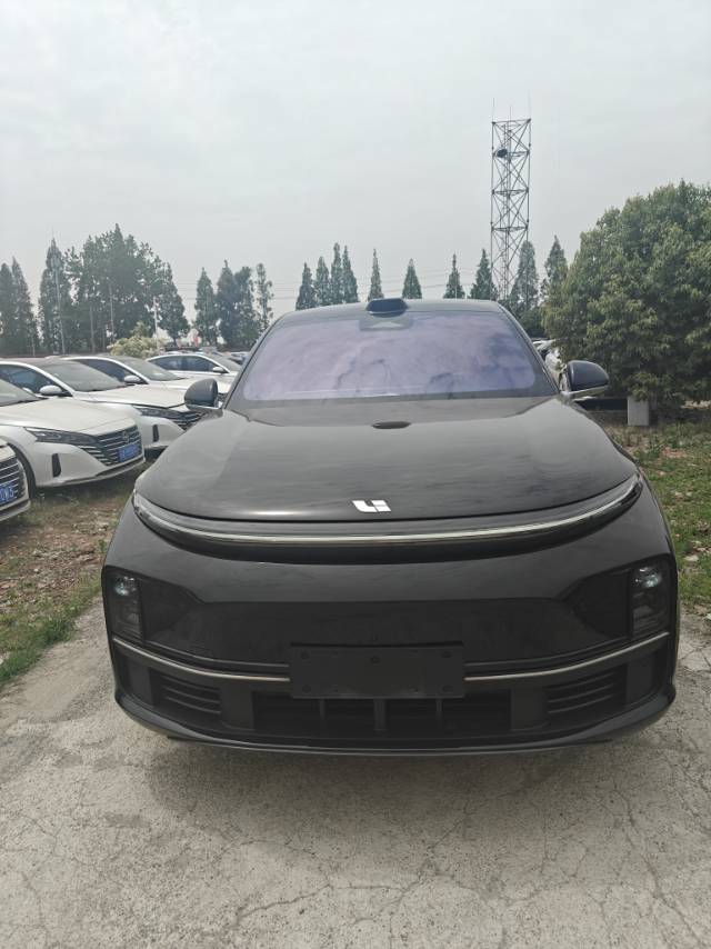 Li Auto L (Liter) 7 MAX