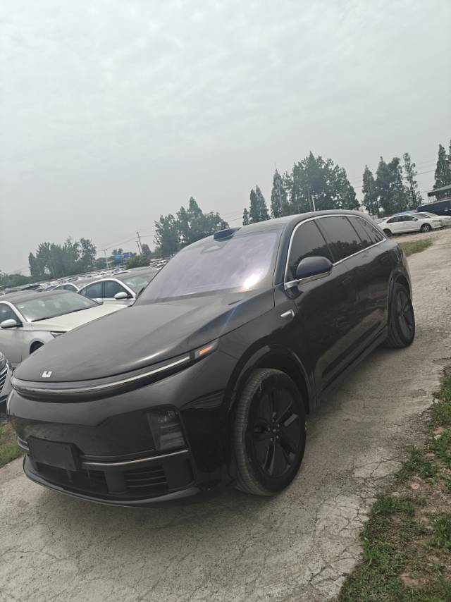 Li Auto L (Liter) 7 MAX