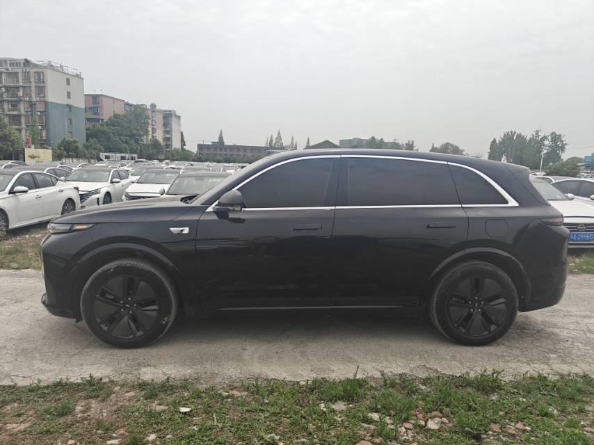 Li Auto L (Liter) 7 MAX
