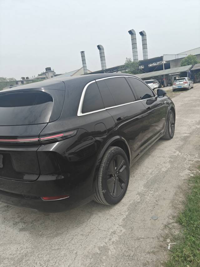 Li Auto L (Liter) 7 MAX
