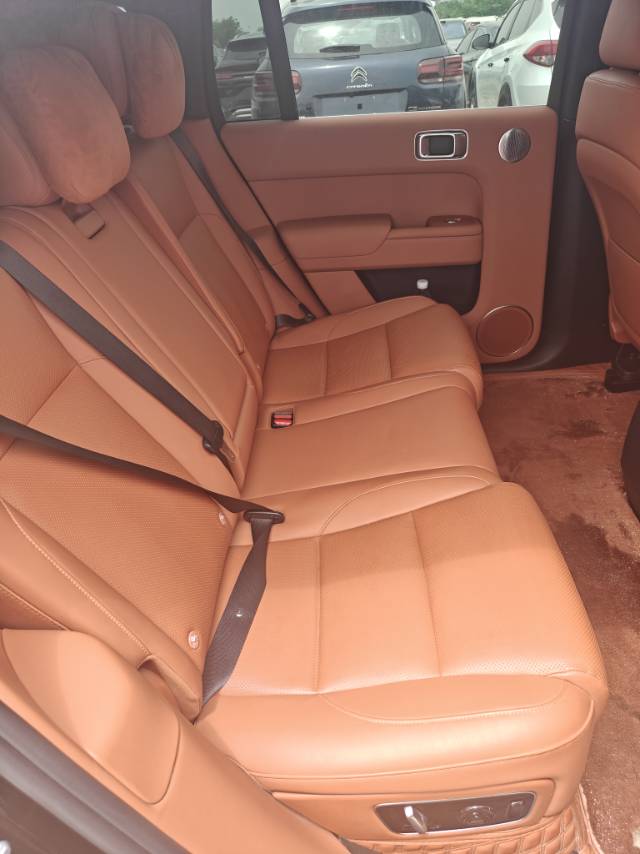 Li Auto L (Liter) 7 MAX