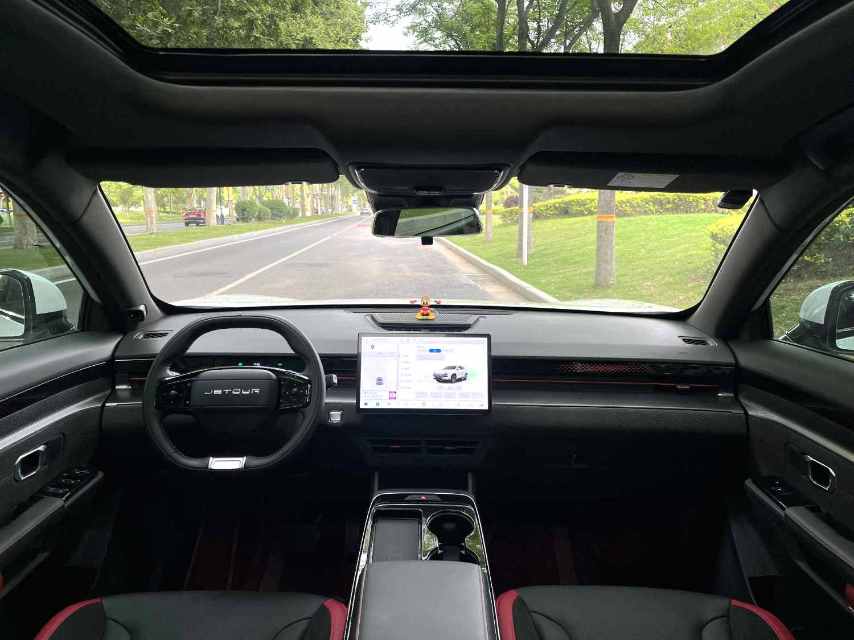 Jetour 1.6T DCT PLUS