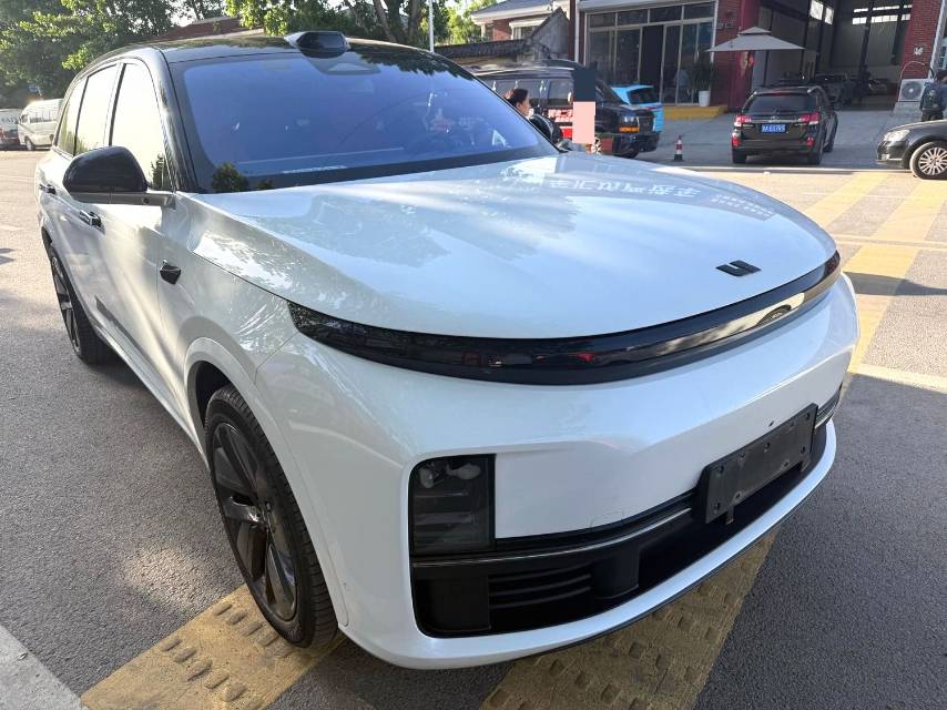 Li Auto L (Liter) 7 Max