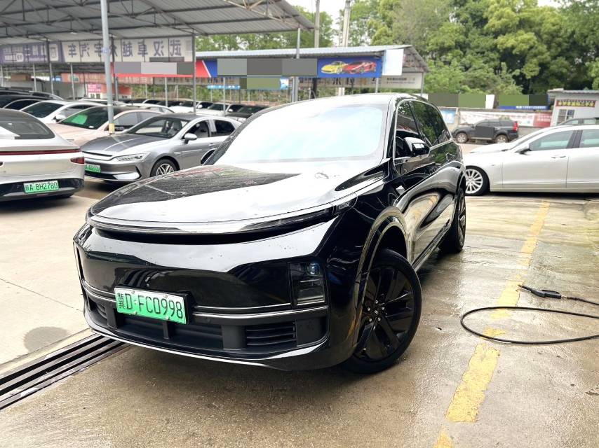 Li Auto L (Liter) 9 Pro