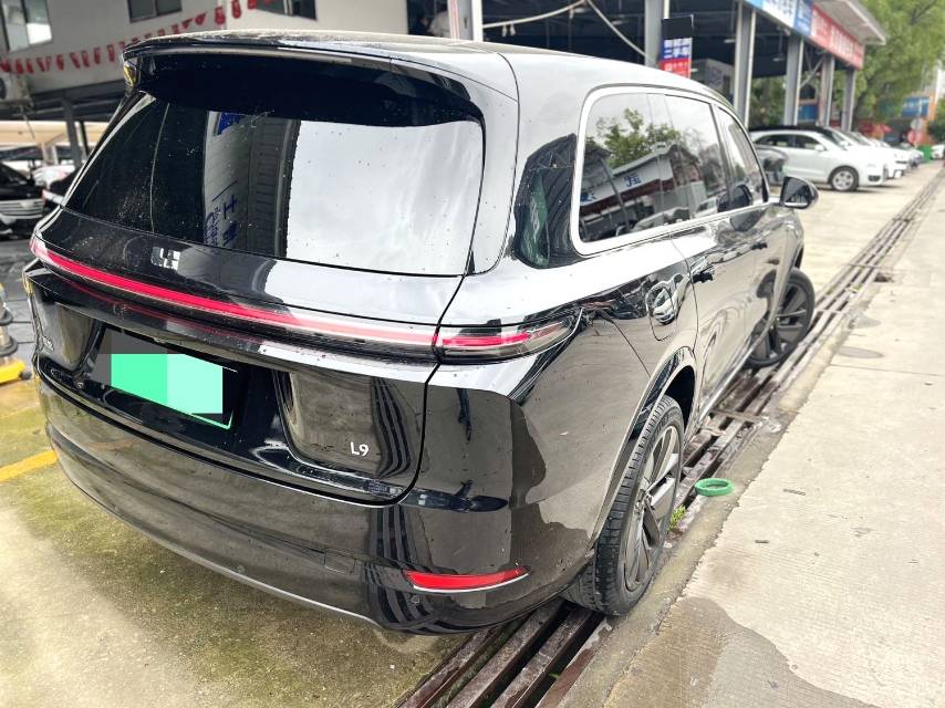 Li Auto L (Liter) 9 Pro