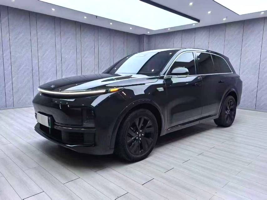Li Auto L (Liter) 8 Pro