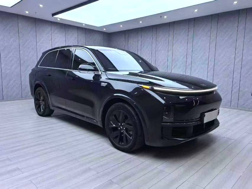 Li Auto L (Liter) 8 Pro