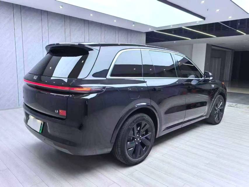 Li Auto L (Liter) 8 Pro