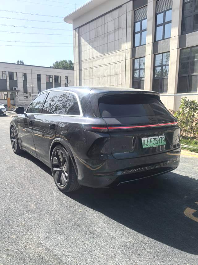 Li Auto L (Liter) 7 MAX