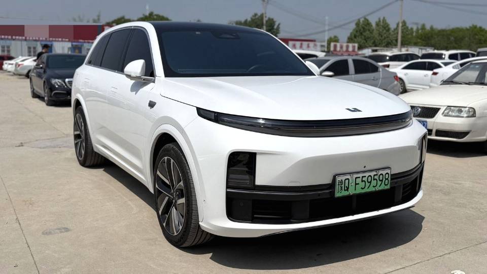Li Auto L (Liter) 7 Air