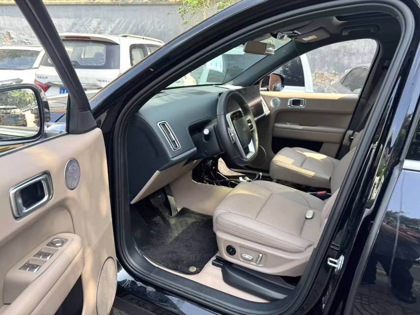 Li Auto L (Liter) 6 Max