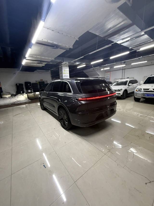 Li Auto L (Liter) 6 Max