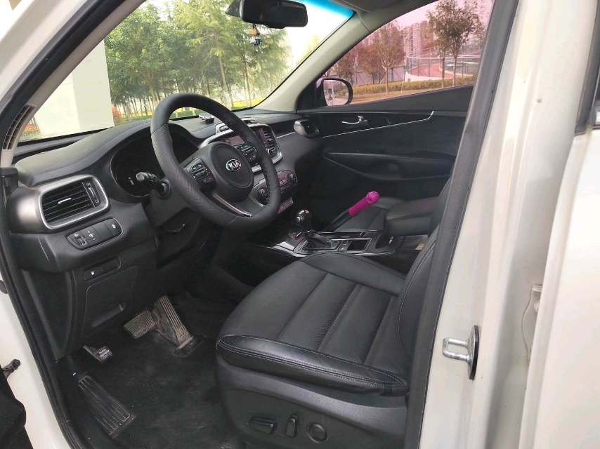 Kia L (литр) 2,4 л, бензин, полный привод, комплектация Elite, 7 мест, IV
