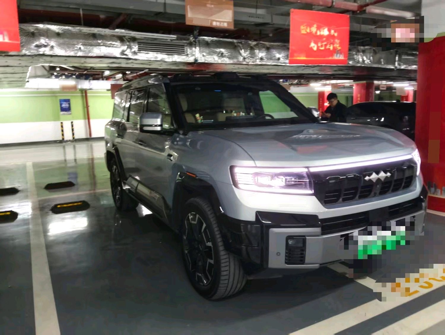 豹 8 Model Year 智勇旗舰版 7 Seats