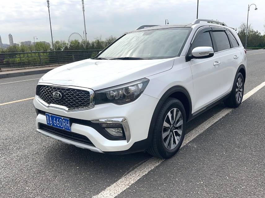 Kia KX-7, 2,4 л, АКПП, передний привод, GLS, 5 мест
