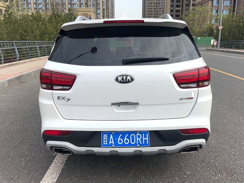 Kia KX 7 Model Year 2.4L 自动两驱 GLS 5 Seats