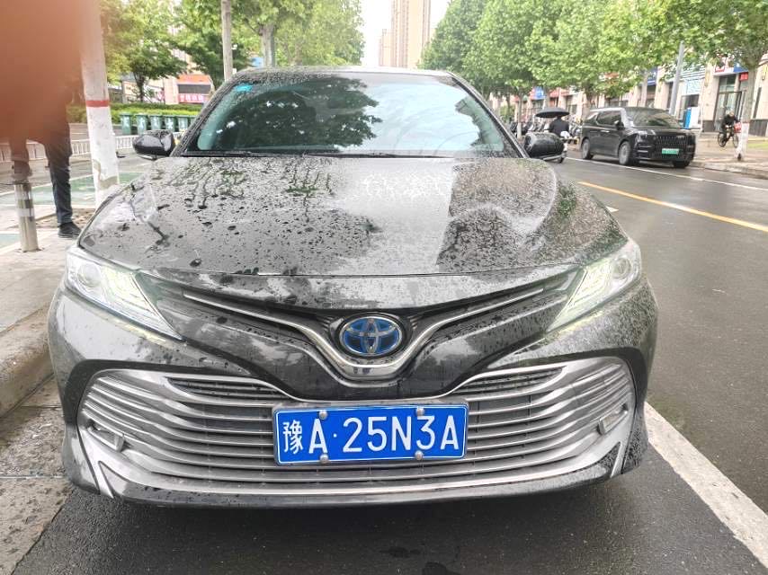 Toyota Camry Hybrid 2.5HG Luxury VI