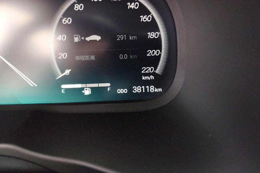 Toyota RAV 4 Hybrid 2.5L E CVT 2WD Plus Version