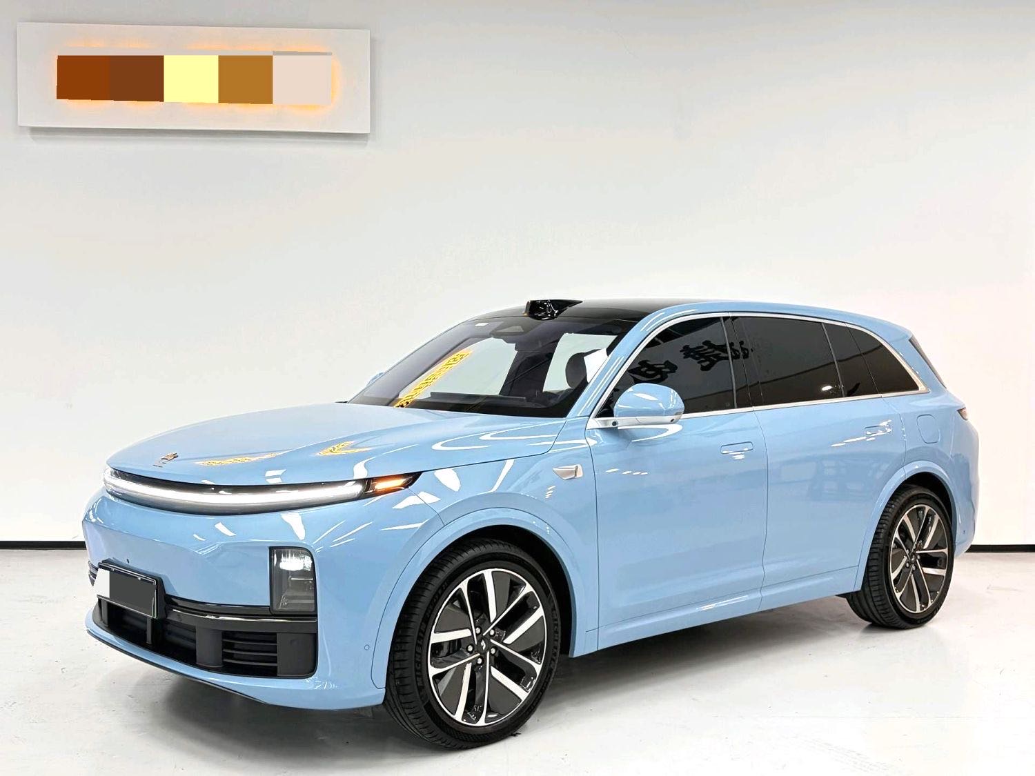 Li Auto L (Liter) 7 Ultra