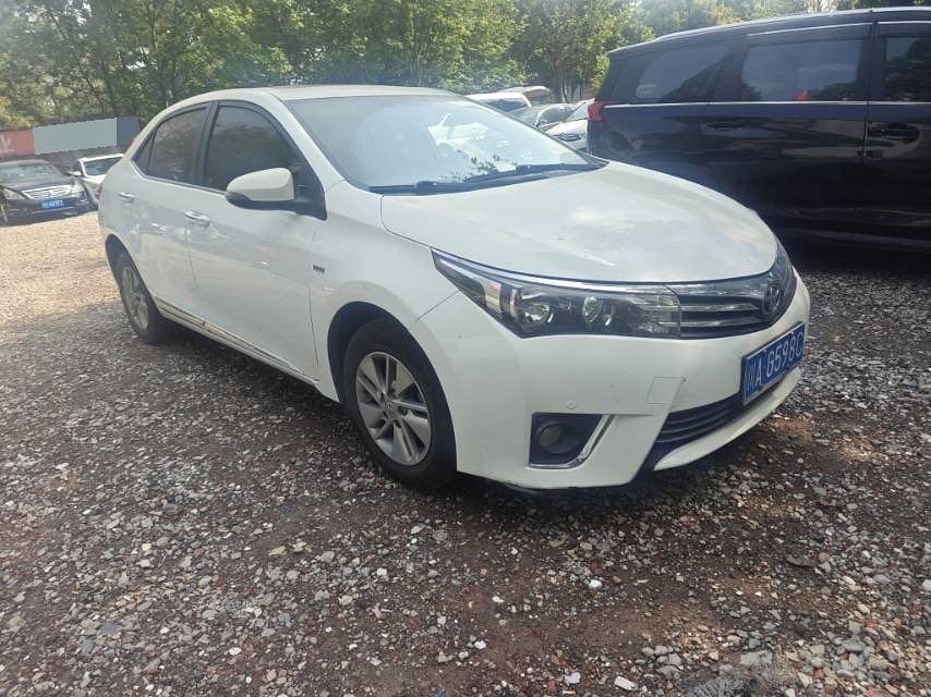 Toyota Corolla 1,6 л CVT GL i