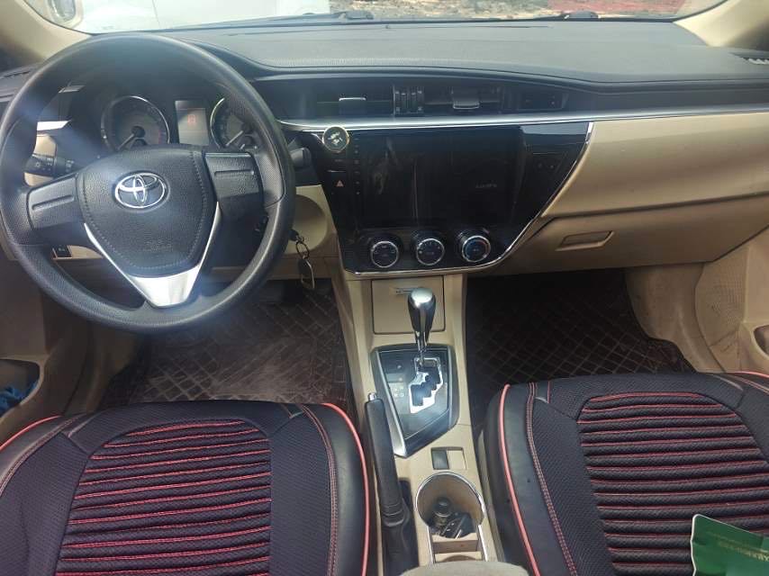 Toyota Corolla 1,6 л CVT GL i