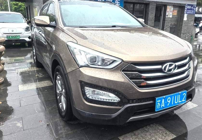 Hyundai Santa Fe Facelift 2.4L Automatic4WD