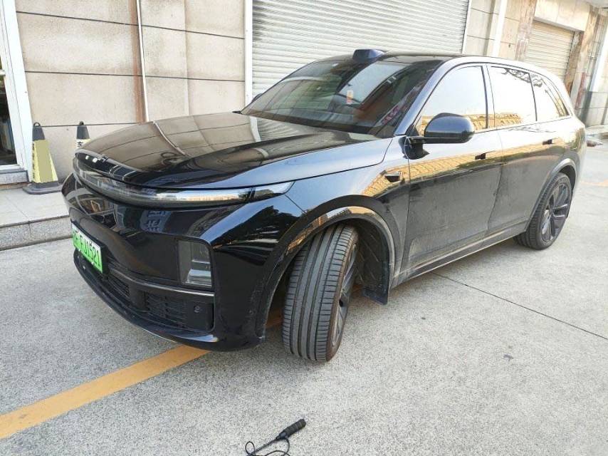 Li Auto L (Liter) 7 Max