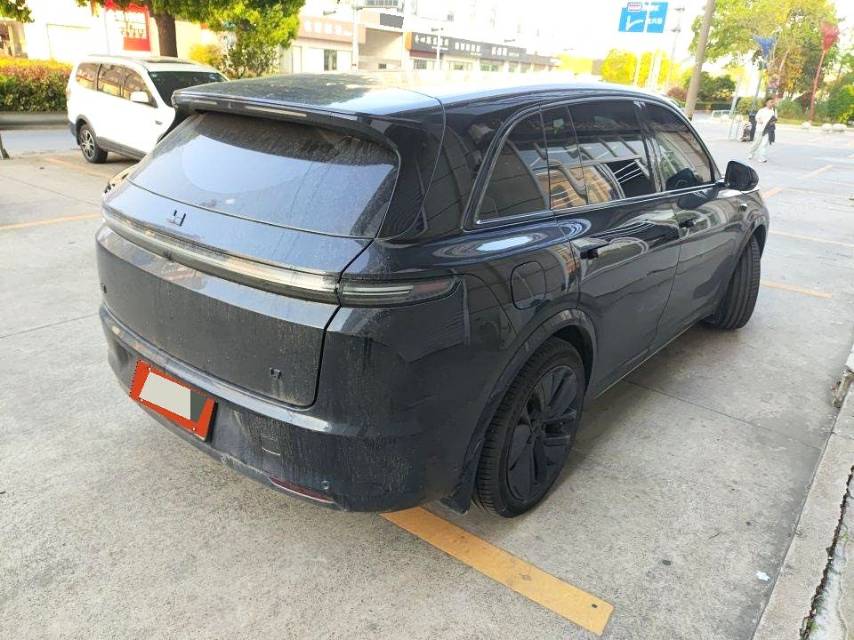 Li Auto L (Liter) 7 Max