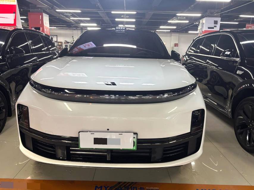 Li Auto L (Liter) 7 Air