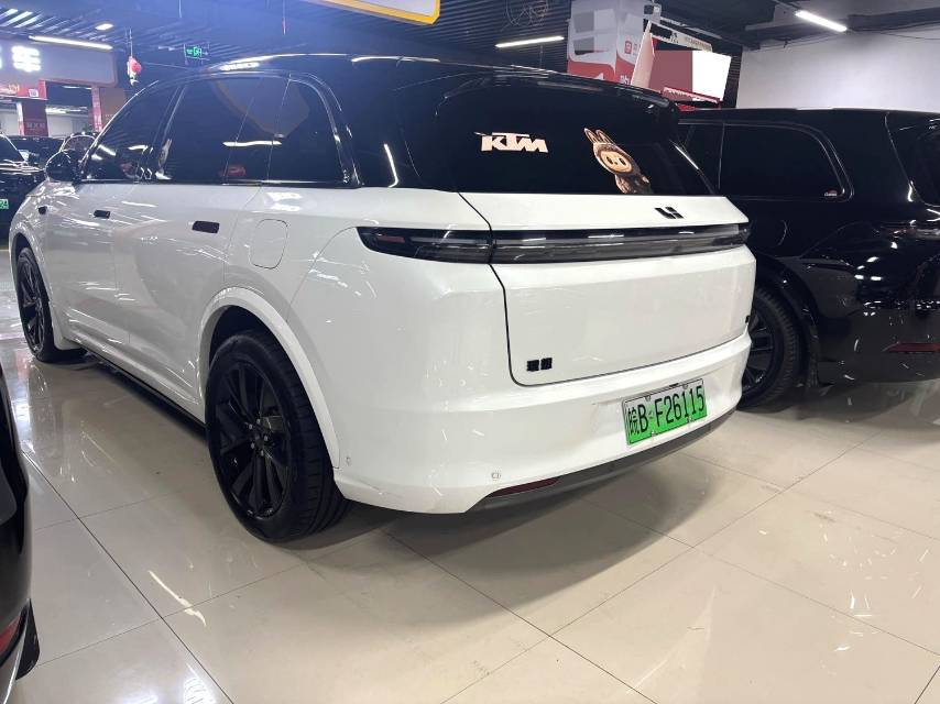 Li Auto L (Liter) 7 Air