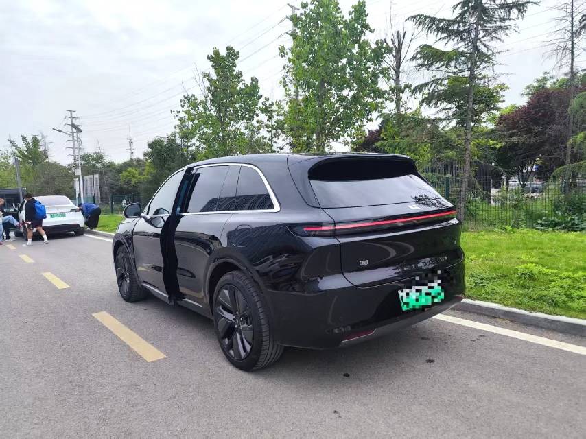 Li Auto L (Liter) 6 Max