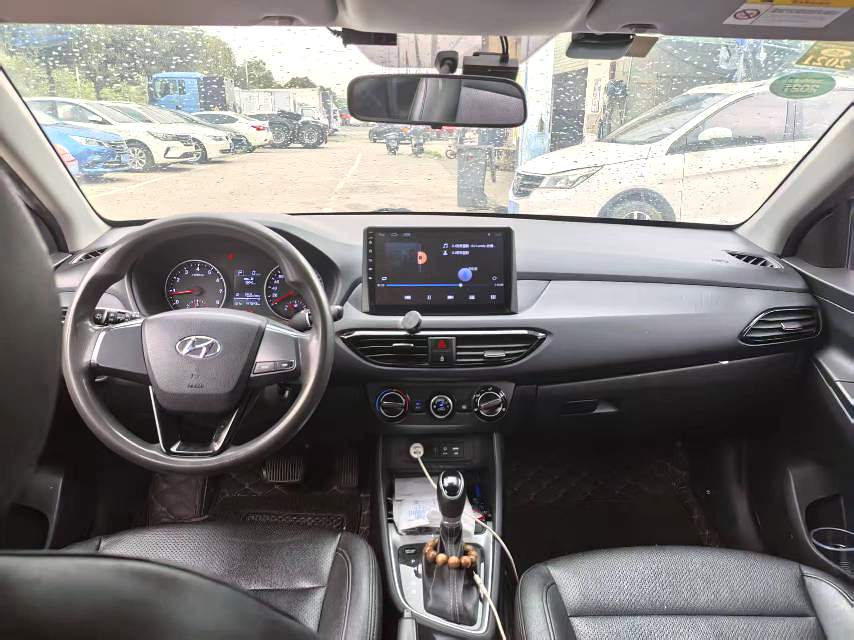 Hyundai 1.6L Automatic GL V
